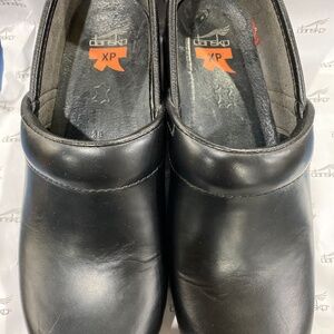 Dansko xp shoes